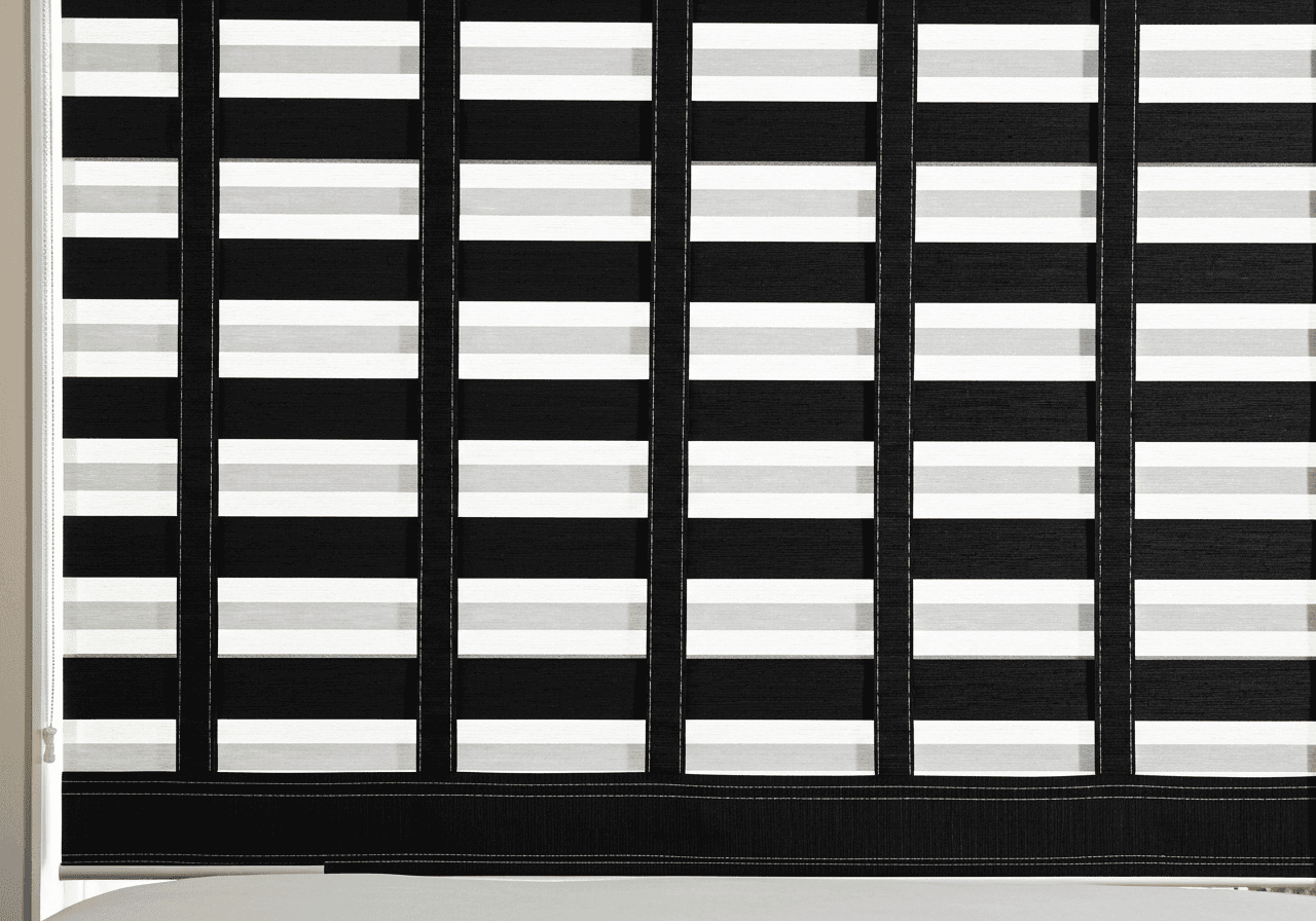 TrippleShade™ Window Blind